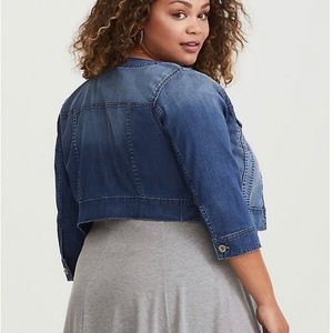 Torrid collarless trucker jacket size 2